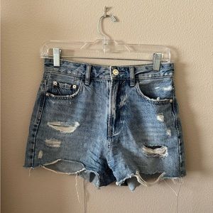 Ripped jeans shorts
